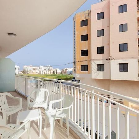 Spacious 2Br Apt In Qawra - Perfect For Families By 360 Estates St. Paul's Bay Buitenkant foto