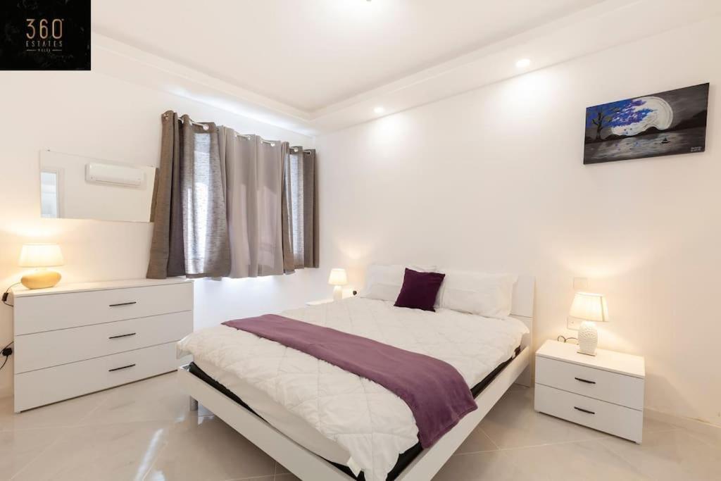 Spacious 2Br Apt In Qawra - Perfect For Families By 360 Estates St. Paul's Bay Buitenkant foto