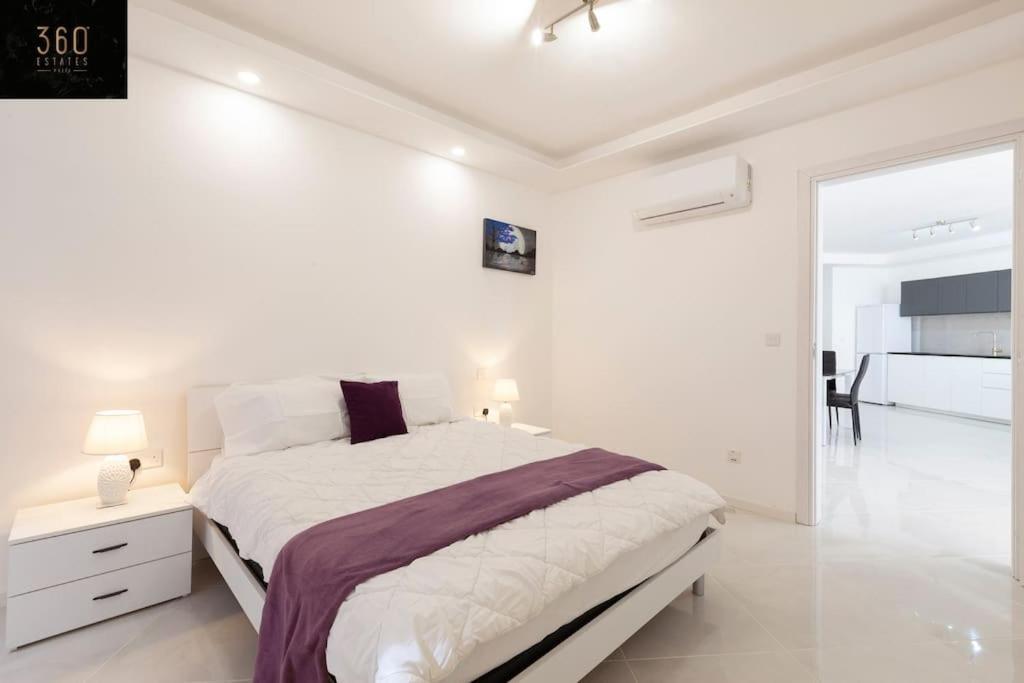 Spacious 2Br Apt In Qawra - Perfect For Families By 360 Estates St. Paul's Bay Buitenkant foto